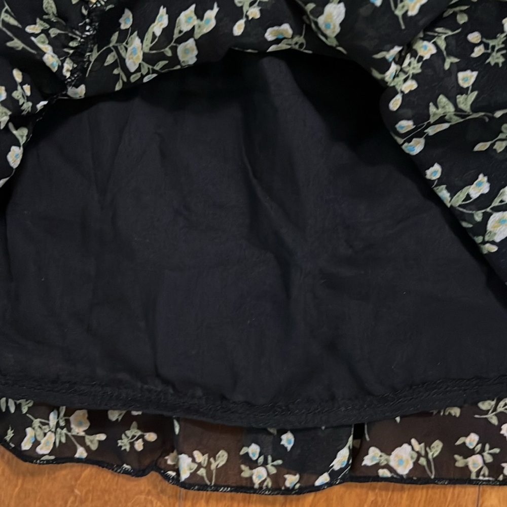 Princess Polly Floral Tiered Asymmetrical Mini Skirt Size 2 Grunge Fairy Cottage - Picture 7 of 9